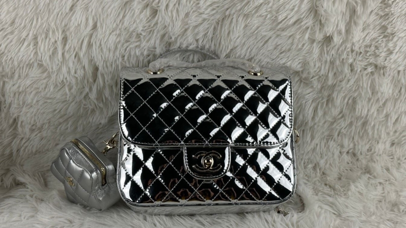 Ch**el cf series bags